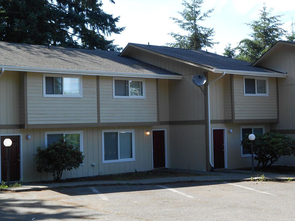 Small community of 10 townhomes