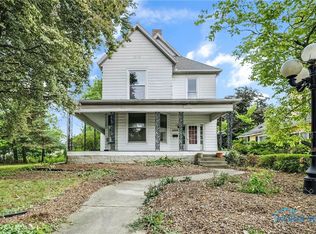 2008 N Main St, Findlay, OH 45840