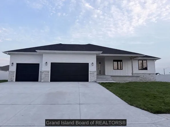 3809 Norseman Ave, Grand Island, NE 68803