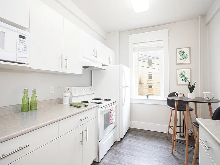 745 Wolseley Ave #6 — Photo 11