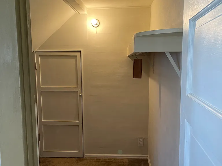 147 N Canyon Blvd #B — Photo 27