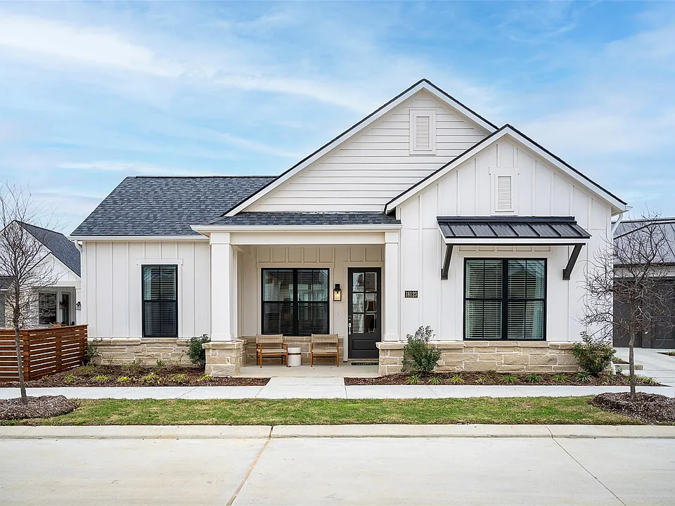 14927 Gardenberry Ln