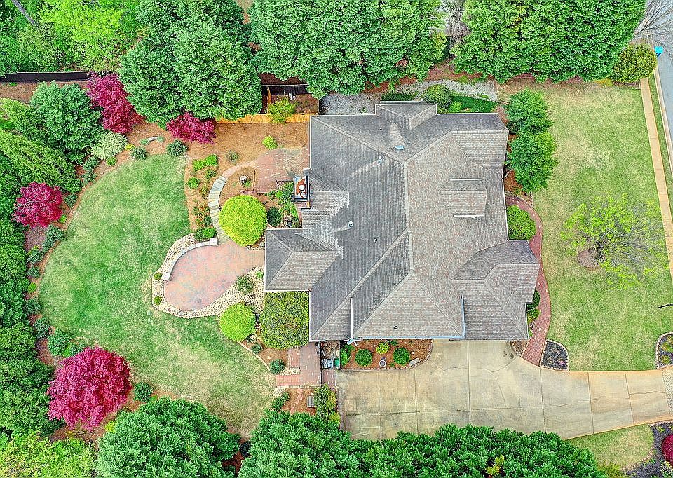 1st image of 1393 Stratford Hall Ct