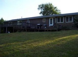 1843 Coffee Rd, Westminster, SC 29693