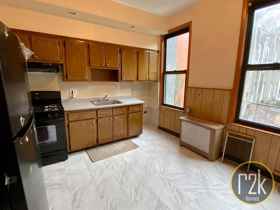 1st image of 2550 18th St #2
