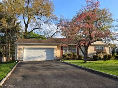 11 White Birch Ave, Pompton Plains, NJ, 07444