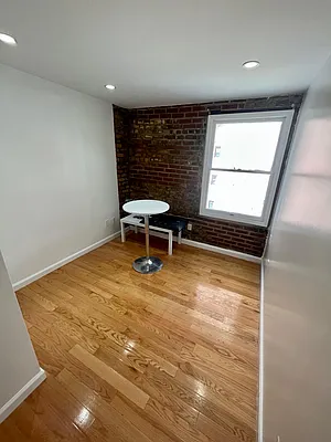 Rented by GPS Realty NYC | media 21