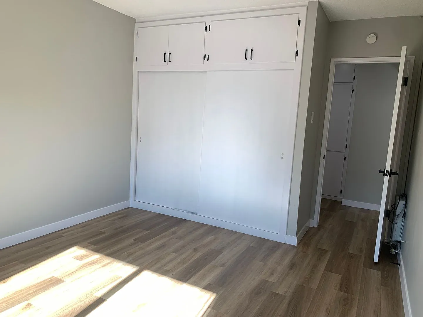 Brownstone Apartments — Photo 3