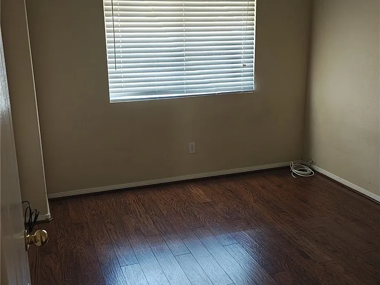 120 Humphreys Peak Ct — Photo 9