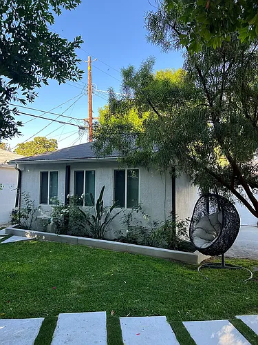 14605 La Maida St Photo 1