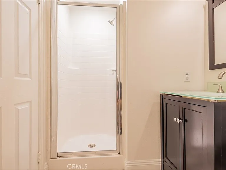 5036 Heritage Dr — Photo 11