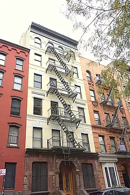 Rented by Compass | media 14