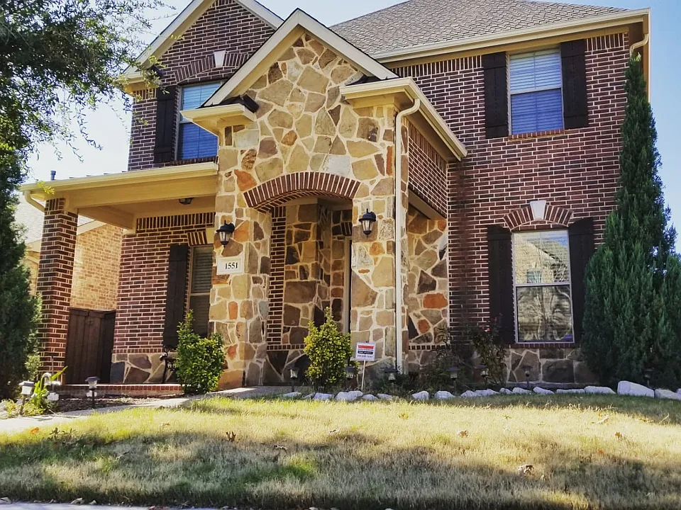 1551 Barksdale Dr