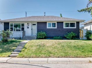 727 E Macleay Rd NE, Calgary, AB T2E 5Z9