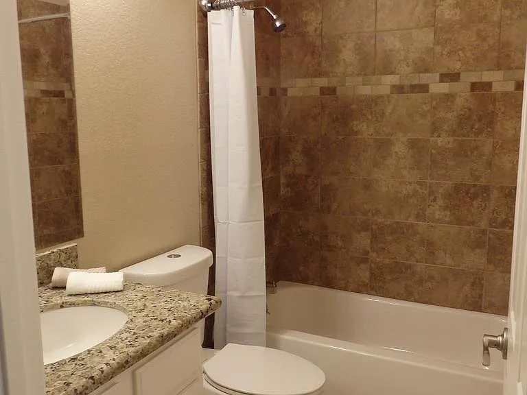 2nd Bathroom
