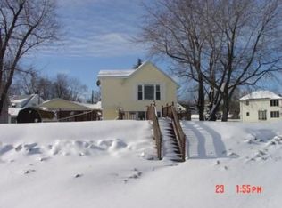 10715 Lakeside Dr, Luna pier, MI 48157