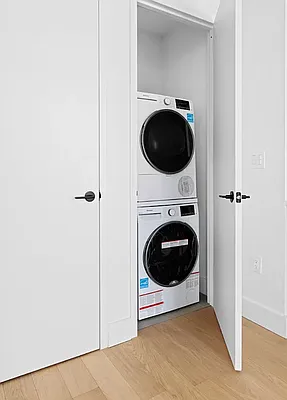 Rented by West 124th Manager LLC | media 36