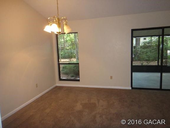 Large  separate dining room