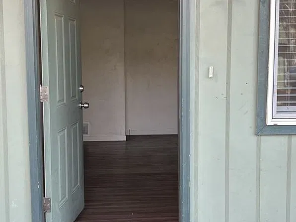 725 Bennett Ave #1-12, Medford, OR 97504