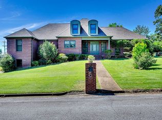 207 8th Ave SE, Cullman, AL 35055