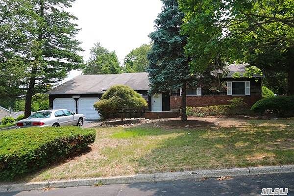 1st image of 45 Twin Oaks Dr