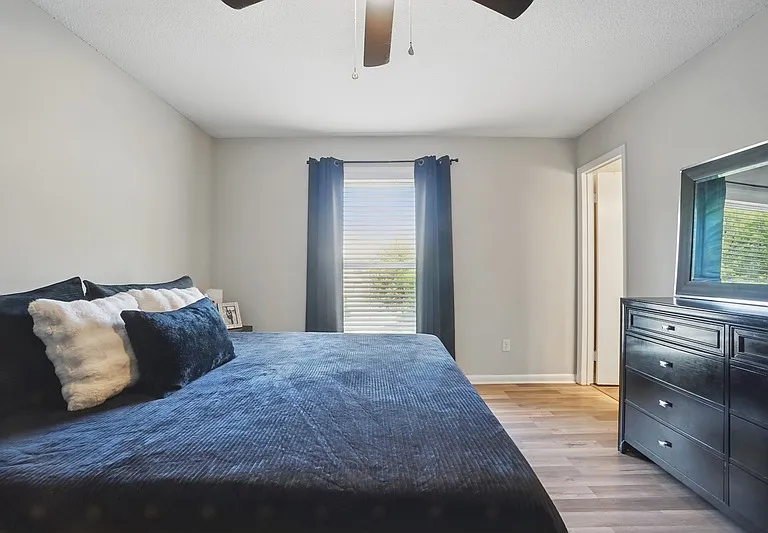 5009 Ashforth Ct — Photo 14