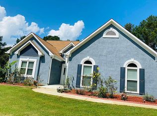 131 Pecan Lake Dr, Sharpsburg, GA 30277