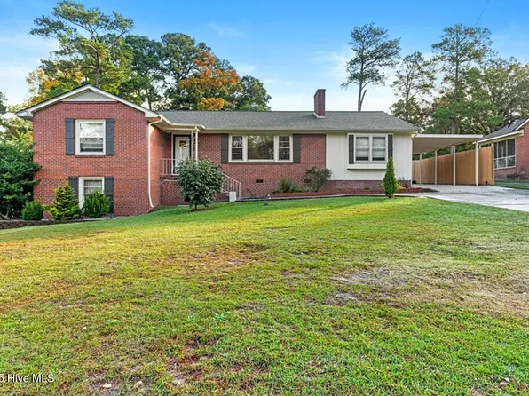 121 Woodland Road E, Rockingham, NC 28379