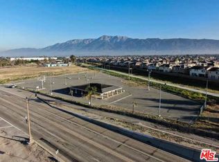 15526 Foothill Blvd, Fontana, CA 92335