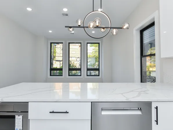 221 Columbia Avenue image 6 of 50