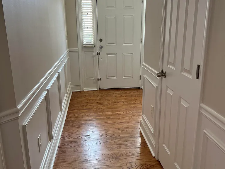 1516 Bouvier Pl — Photo 8