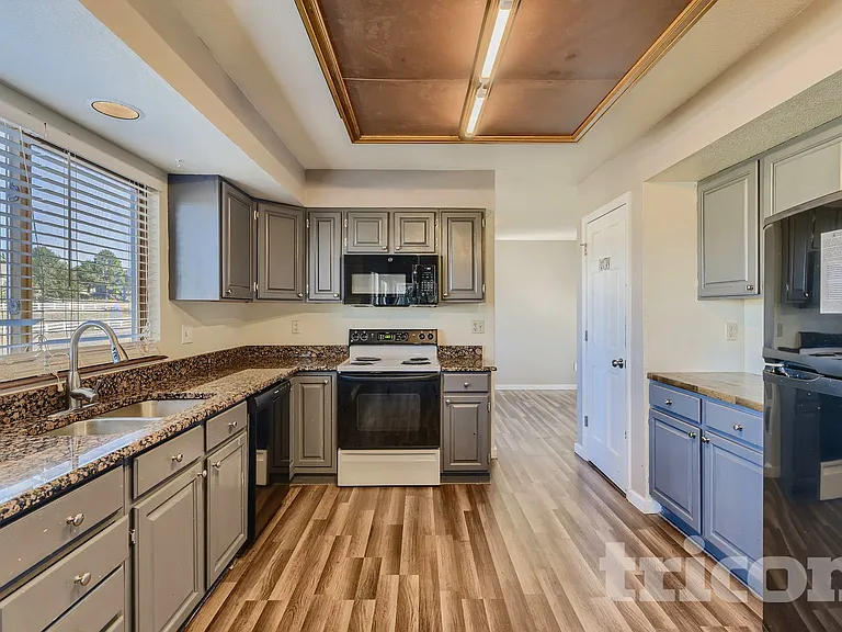 5314 Blandford Cir — Photo 3