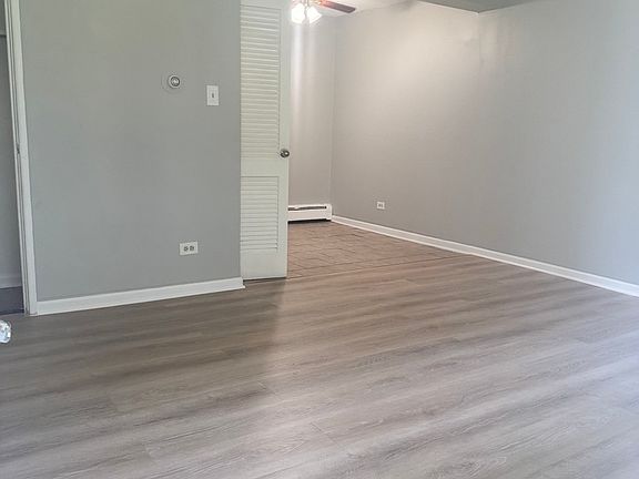 3rd image of 5117 S Western Blvd #1C7