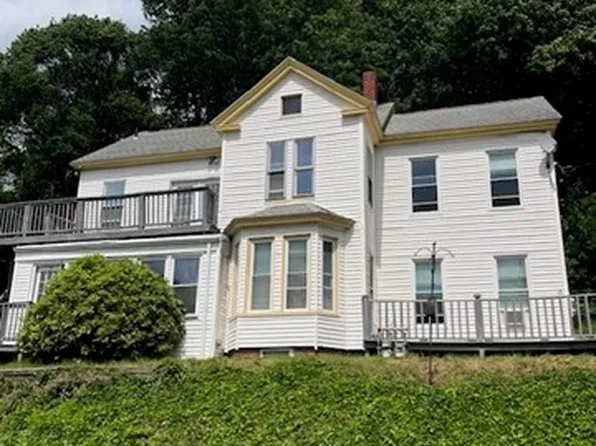 15 Atlantic Ave, Amesbury, MA 01913