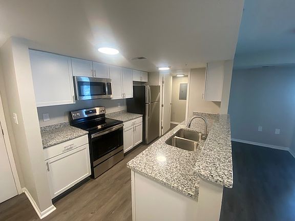 5th image of 3740 Lifestyle Blvd