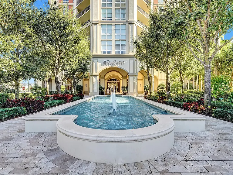 550 Okeechobee Blvd #620 — Photo 39