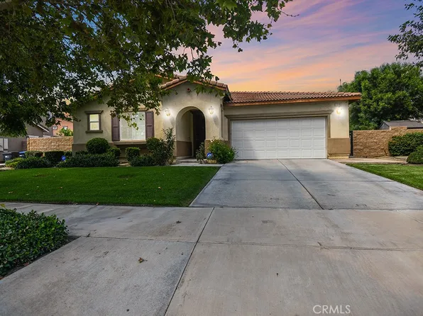 13180 Quarter Horse Dr, Corona, CA 92880