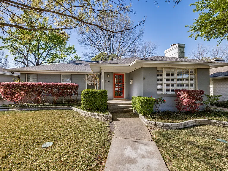6236 Monticello Ave — Photo 2