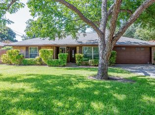 8605 Twilight Dr W, Fort Worth, TX 76116