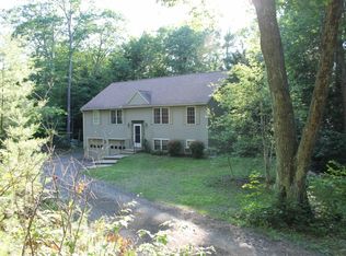 44 Halfrey Rd, Hubbardston, MA 01452