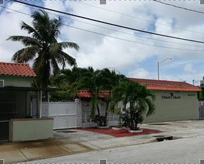 645 NW 32nd St #7 — Photo 17