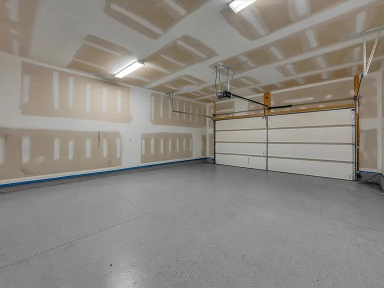 1121 Carlisle Pl — Photo 34