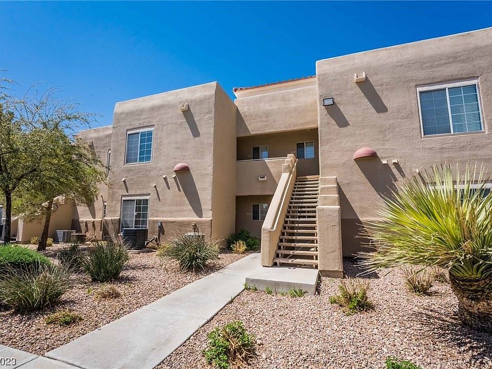 1st image of 1909 Desert Falls Ct Unit 204