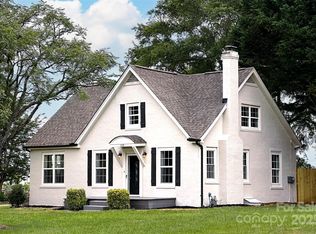 330 17th St NW, Hickory, NC 28601