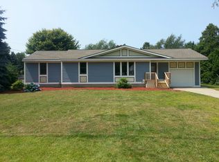 5261 Davis Rd, Muskegon, MI 49441