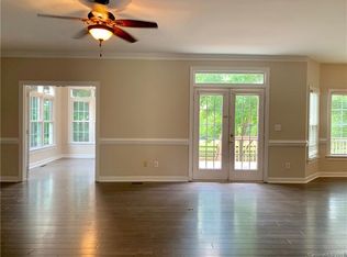 1106 Foxfield Rd, Waxhaw, NC 28173