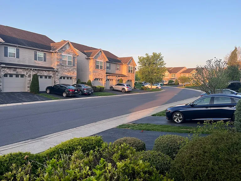 6127 Galleon Dr — Photo 3