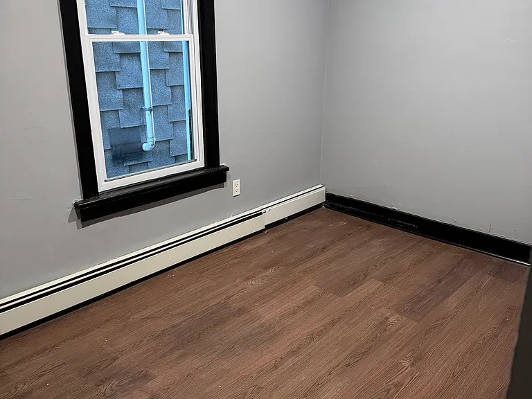 144 16th Ave #2 — Photo 10