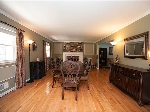Formal Dining Room