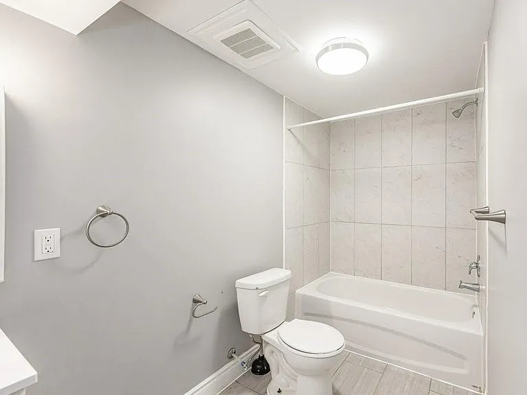40 Mayflower Ave #LOWER — Photo 15